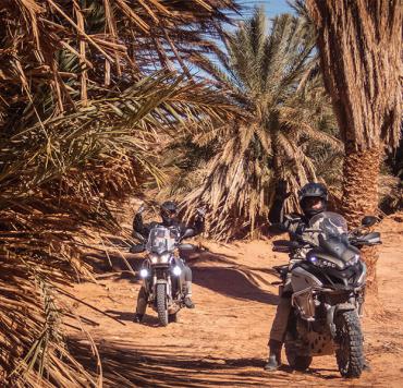 Expedidiciones y travesías en moto para grupos por el desierto de Marruecos
