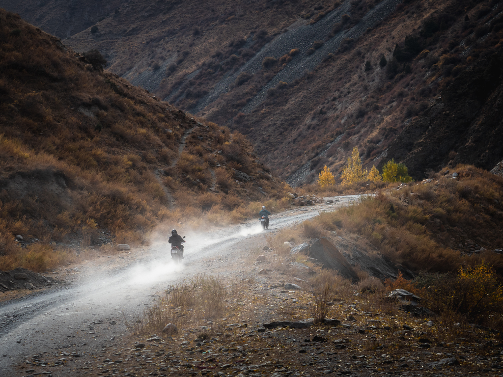 Kirguistán offroad en moto