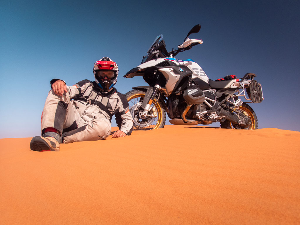 Dunas de Marruecos en moto BMW R1250 GS HP