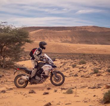 Ducati Multistrada Enduro, offroad en el desierto de Marruecos